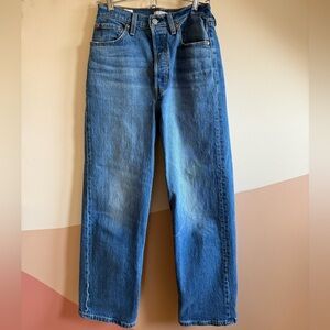 Levi’s Ribcage Straight Jeans